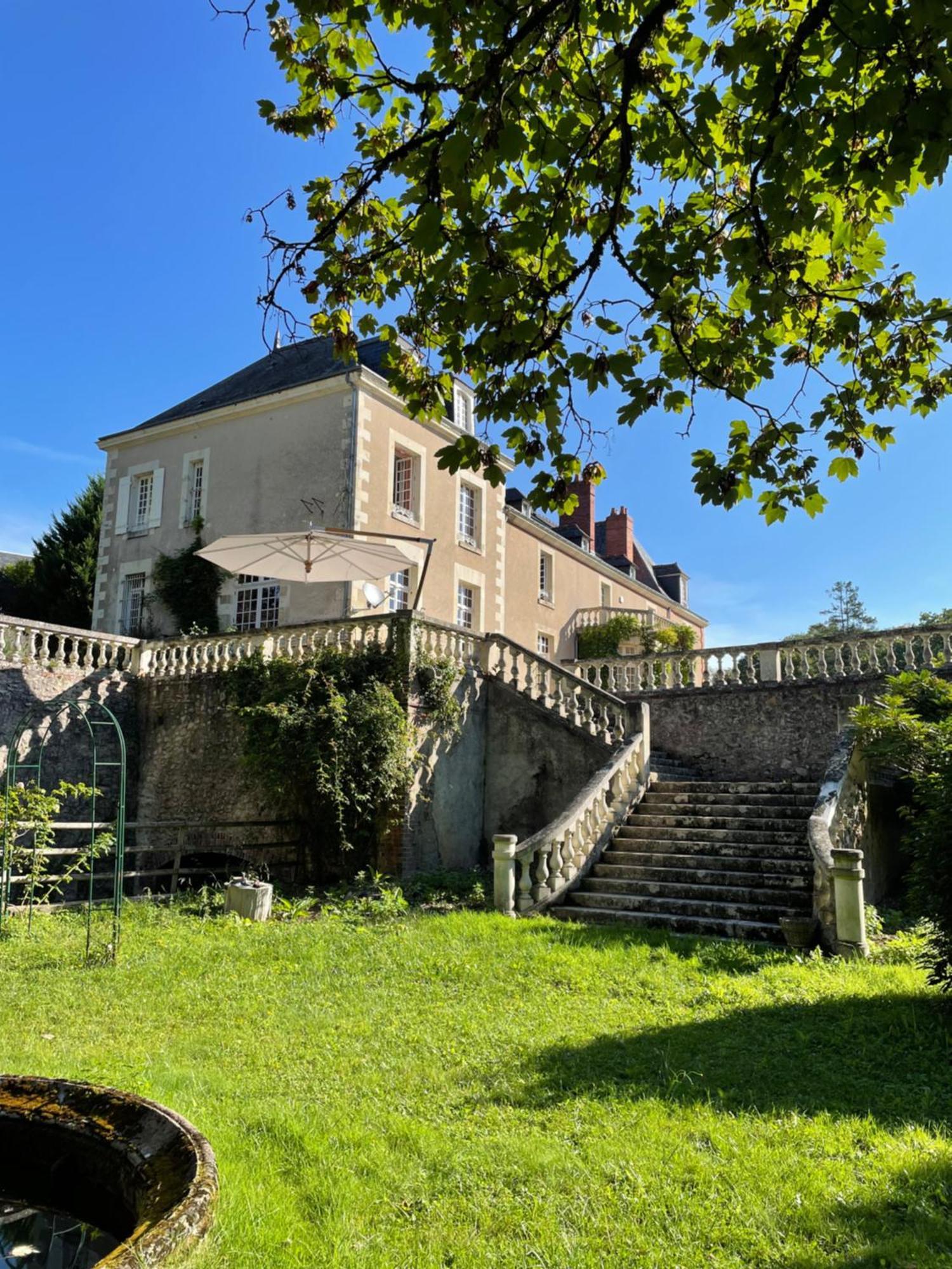 Chateau De La Huberdiere Nazelles-Negron Luaran gambar