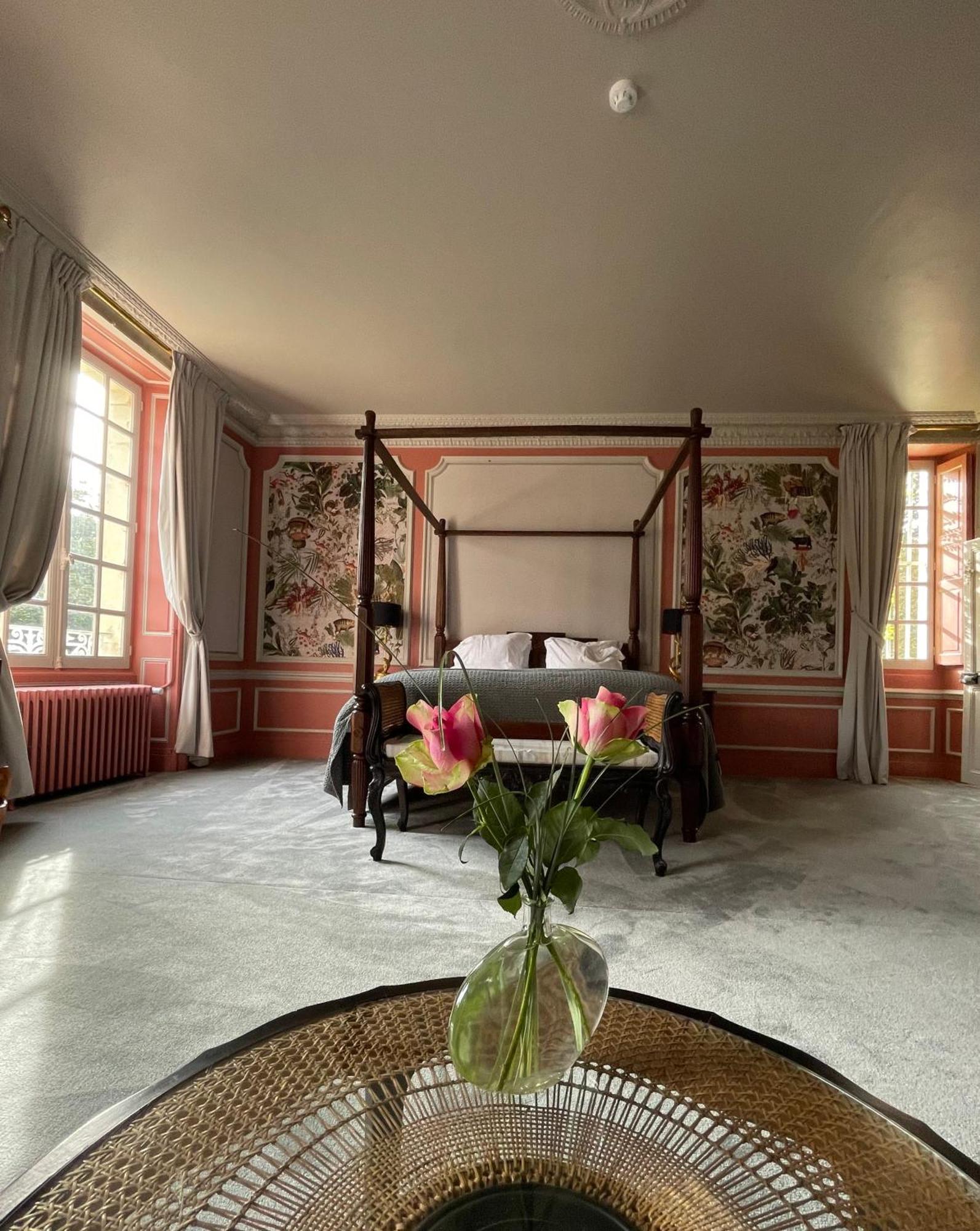 Chateau De La Huberdiere Nazelles-Negron Luaran gambar